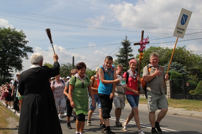 68. Pielgrzymka Rybnicka - dzień 1. - Kamień, Książenice