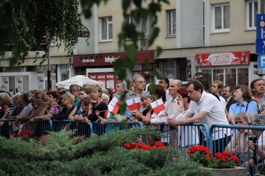 Obchody na pl. Krasińskich 