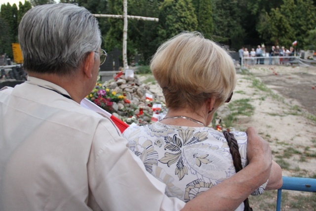 Warszawiacy na Powązkach 