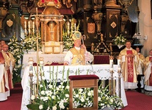 Uroczystej Eucharystii w intencji ojczyzny przewodniczył ks. bp Józef Zawitkowski