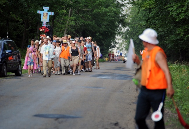 Z promienistego marszu na Jasną Górę