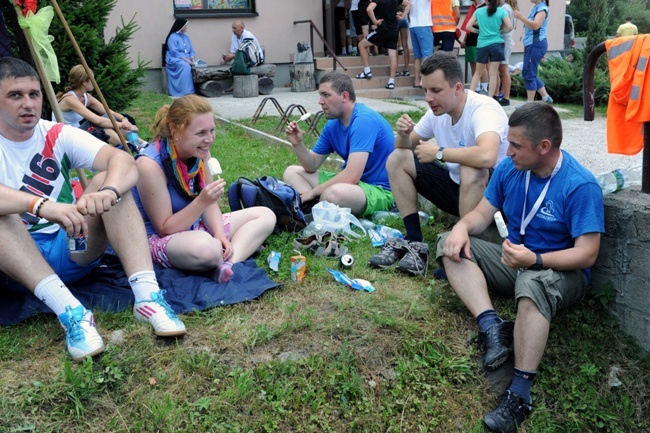 Z promienistego marszu na Jasną Górę