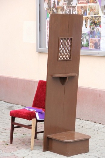 Pogrzeb ks. prał. Mieczysława Iwanickiego