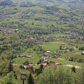 Panorama Limanowej z tarasu widokowego