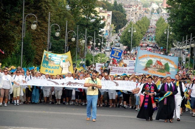 Pielgrzymka radomska dotarła na Jasną Górę