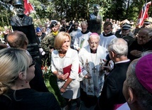 Popiersie gen. Gągora w Ossowie