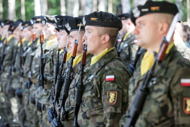 Popiersie gen. Gągora w Ossowie