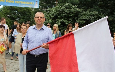 Zabawa pod skrzydłami Matki Bożej