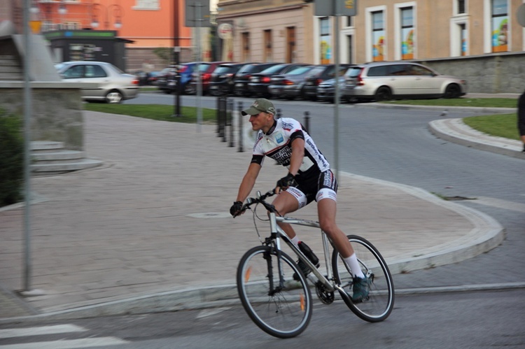 Policjanci dla hospicjum