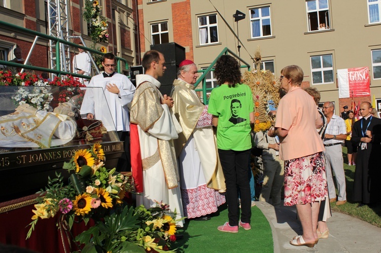 Oświęcim: powitanie relikwii św. Jana Bosko