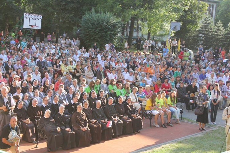 Oświęcim: powitanie relikwii św. Jana Bosko