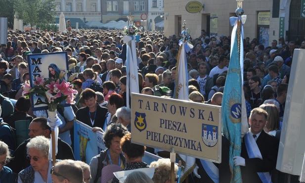 Tłumy pielgrzymów
