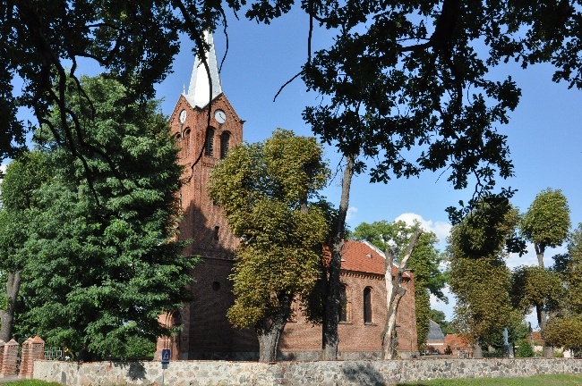 Poświęcenie kapliczki w Sokoli Dąbrowej