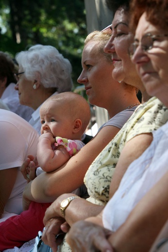 18.08.2013 r. Pielgrzymka kobiet do Piekar Śląskich, cz. 1.