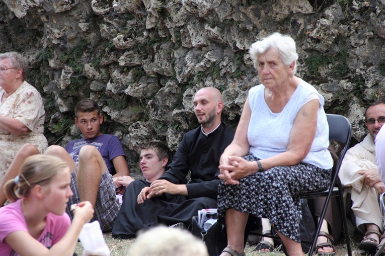 18.08.2013 r. Pielgrzymka kobiet do Piekar Śląskich, cz. 3.