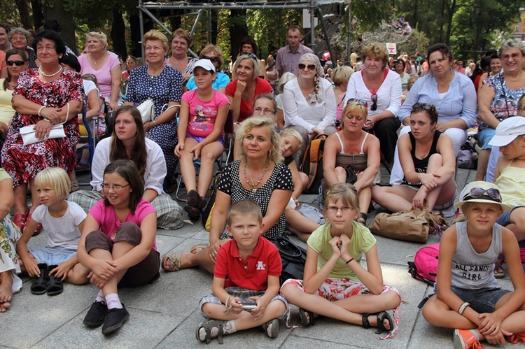 18.08.2013 r. Pielgrzymka kobiet do Piekar Śląskich, cz. 3.