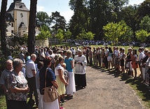 Sanktuarium św. Jacka przyciąga tłumy wiernych