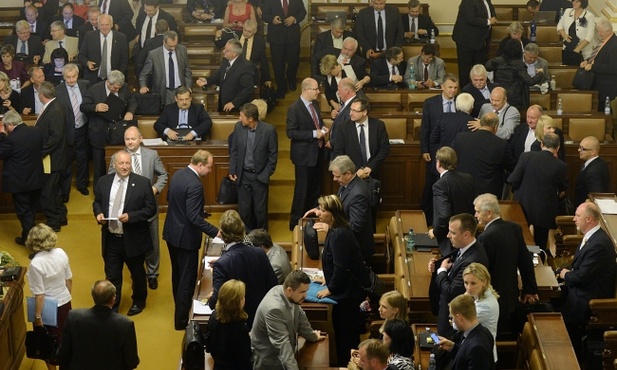 Czeski Parlament się rozwiązał