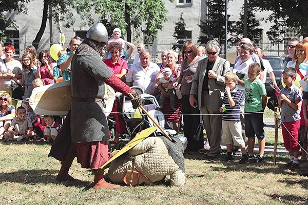 Pokazy walk rycerskich były bardzo emocjonujące