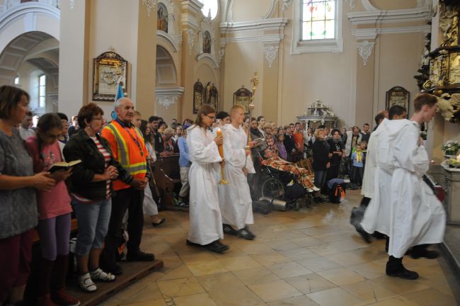 Pielgrzymka gościła w Strzelcach Opolskich