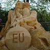 Merkel i Barroso z piasku 