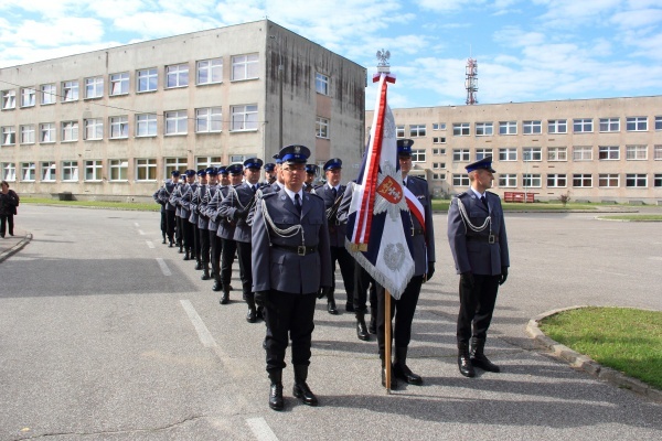 Odpust w policyjnych koszarach