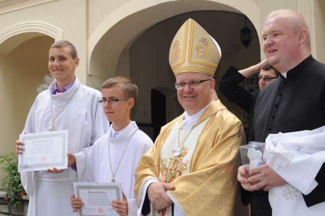 Ustanowienie ceremoniarzy