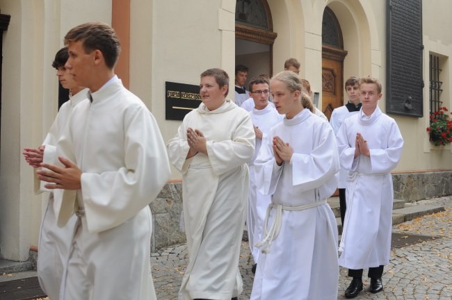 Ustanowienie ceremoniarzy