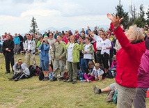  Na Wielkiej Raczy wielbiło Boga ponad 700 osób