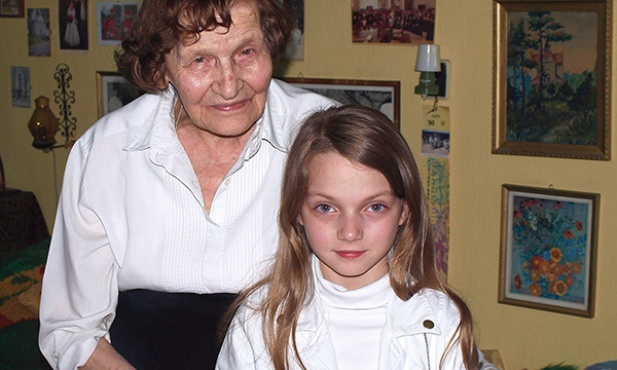  Kochała dzieci, a dzieci kochały swoją Panią Katechetkę