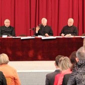 Bp Andrzej F. Dziuba zachęcał katechetów do poszerzania kompetencji zawodowych