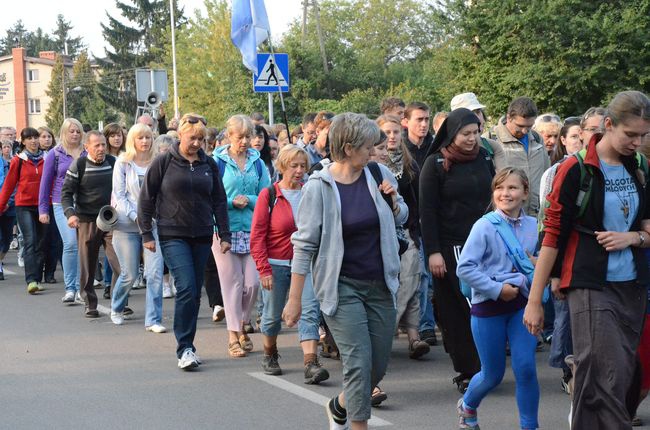 Pielgrzymują do Wąwolnicy