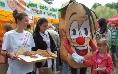 Pan Kanapka zachęcał do jedzenia zdrowego pieczywa