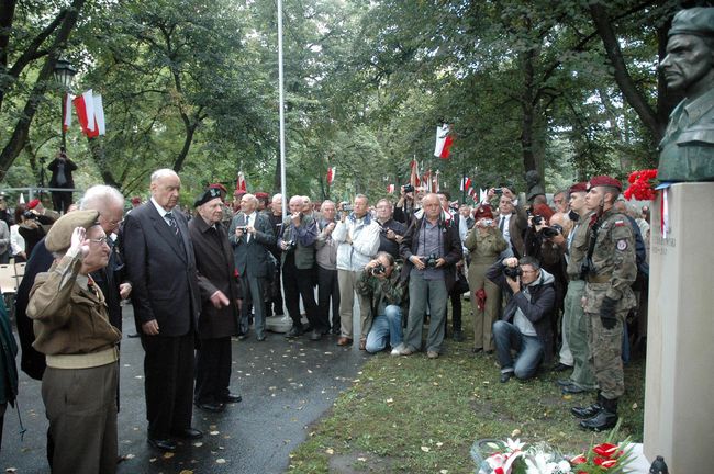 Pomnik gen. Sosabowskiego