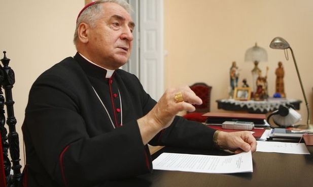 Prymas: Religia w szkole to nie klerykalizacja