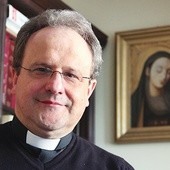  Dyrektor Centrum Duchowości Maryjnej jest powoływany  przez biskupa diecezjalnego na 5-letnią kadencję