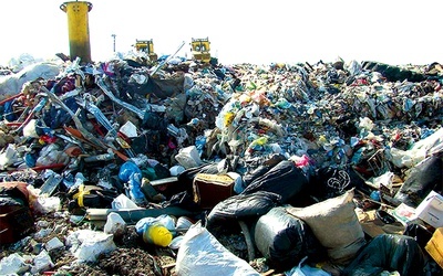  Jedno ze stanowisk składowania odpadów w Eko Dolinie