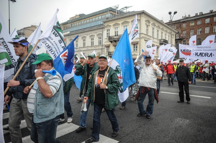 Pierwszy dzień ogólnopolskiej manifestacji w Warszawie