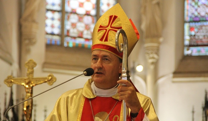 Bp Andrzej Jeż