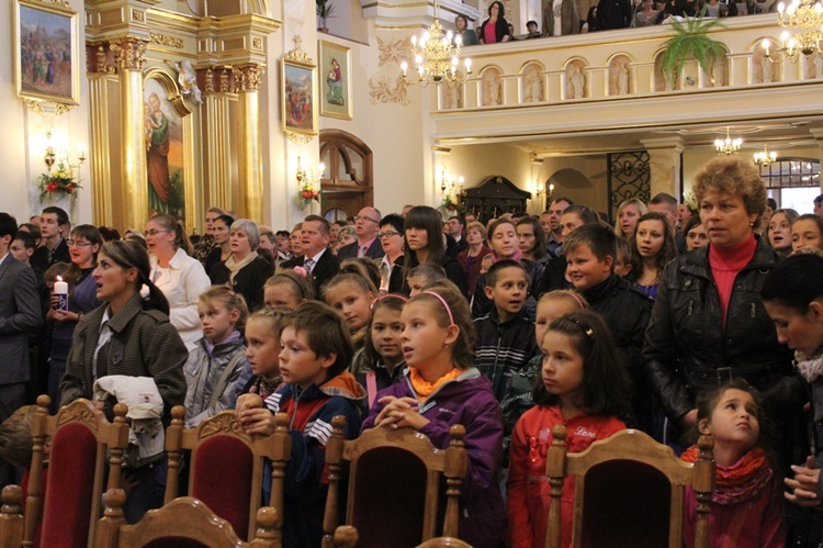 Ministranci, Dzieci Maryi i Oaza w Hałcnowie