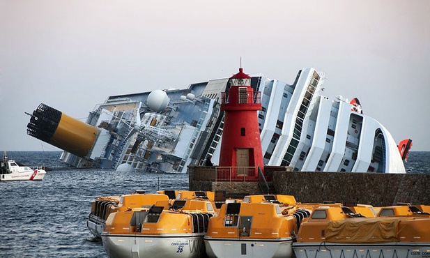 Jutro podniosą wrak Costa Concordia