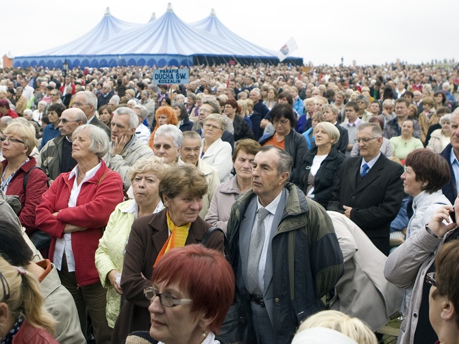 Wielkie święto u Skrzatuskiej Pani cz. 1