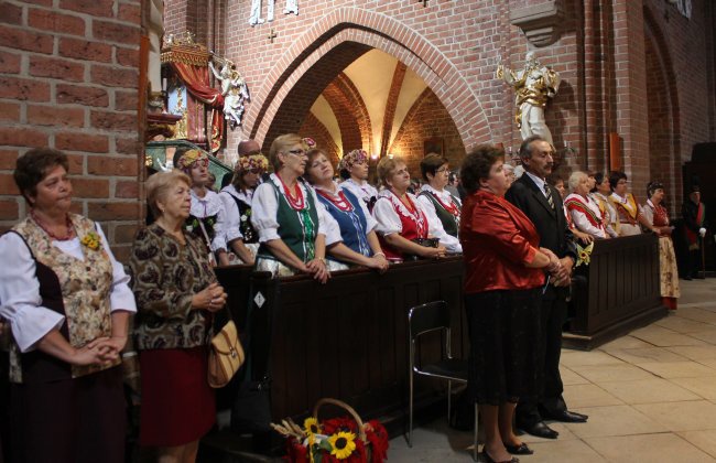 Diecezjalne dożynki w Rudach