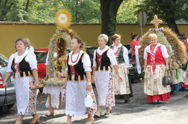 Diecezjalne dożynki w Rudach