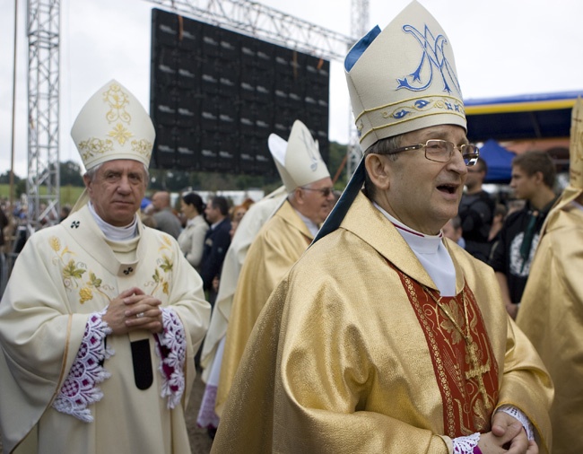 Wielkie święto u Skrzatuskiej Pani cz. 2