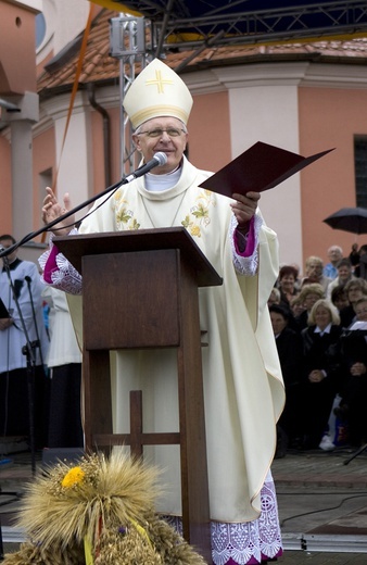 Wielkie święto u Skrzatuskiej Pani cz. 2