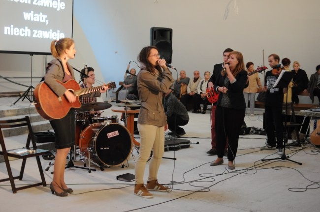 Wieczór uwielbienia na Chabrach