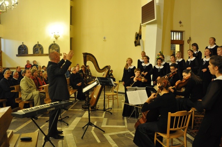 Koncert chóru Puellae orantes