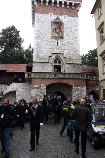 Pogrzeb Sławomira Mrożka - cz. 1