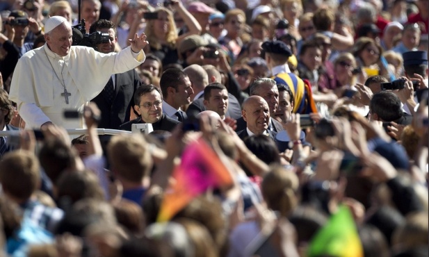 Papież do biskupów: "Nie" dla karierowiczostwa